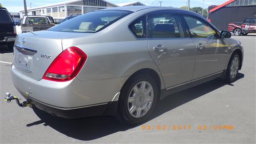 NISSAN TEANA SALOON 2003-2009